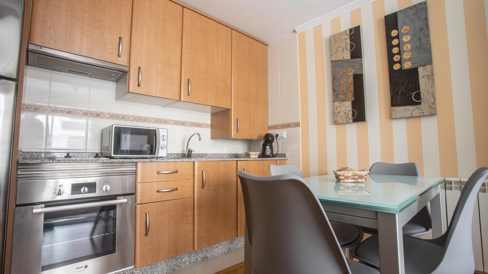 Apartamento En El Centro Con Plaza De Garaje 阿瓜尔达 外观 照片
